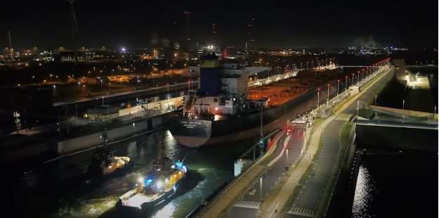 Zeesluis IJmuiden.JPG
